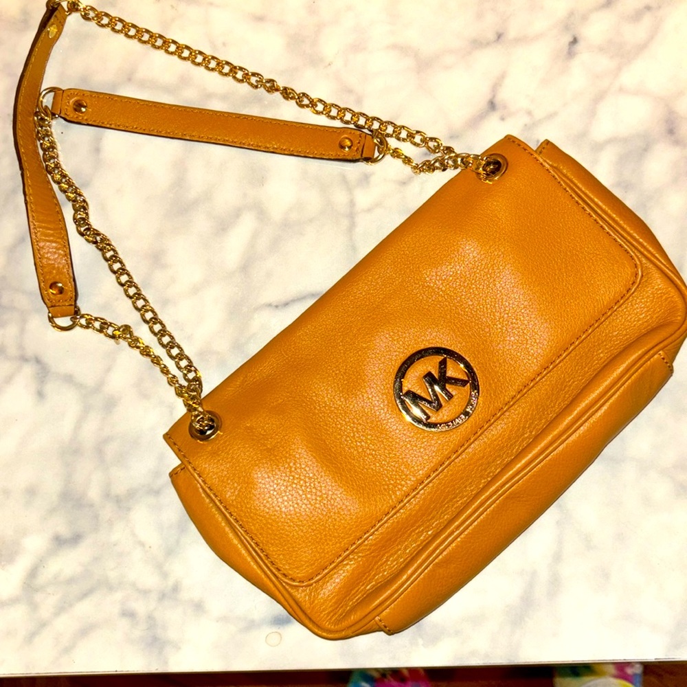 Michael Kors Folton Chain Shoulder flap bag purse